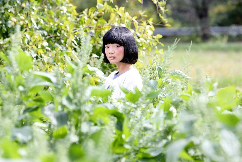 《鬼村:殺人魔之女》11/19上映!繼《哭聲》又一鄉野兇殺案,「miss A」Min挑戰新角!