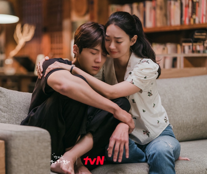 主角塌房難以重溫的韓劇!《海岸村恰恰恰》好難再愛金宣虎,《成均館》有宋仲基劉亞仁最可惜