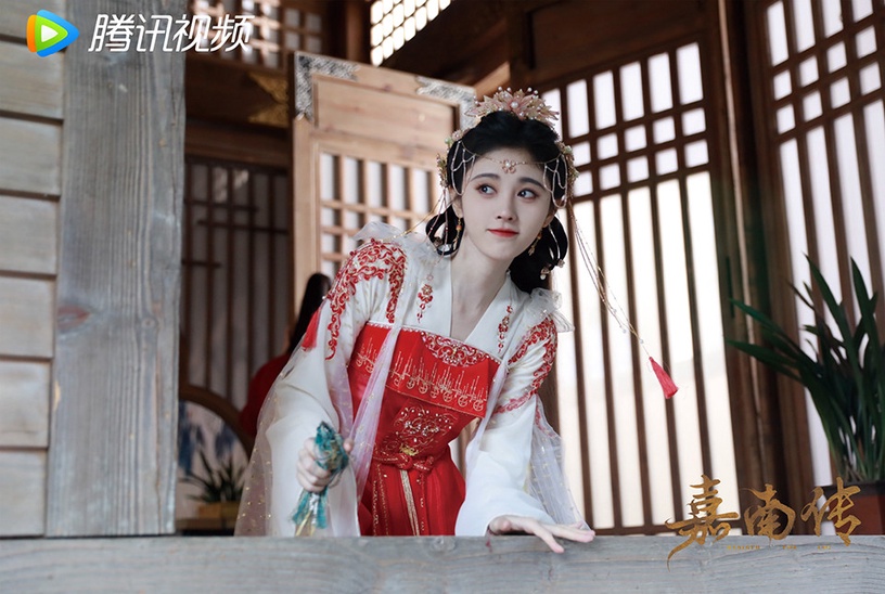 古裝劇「華麗浮誇的頭飾」1:鞠婧禕《嘉南傳》