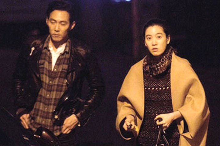 外表硬漢但超寵愛人的男星!《以吾之名》朴喜洵是寵妻傻瓜,馬東石竟對女友撒嬌比愛心