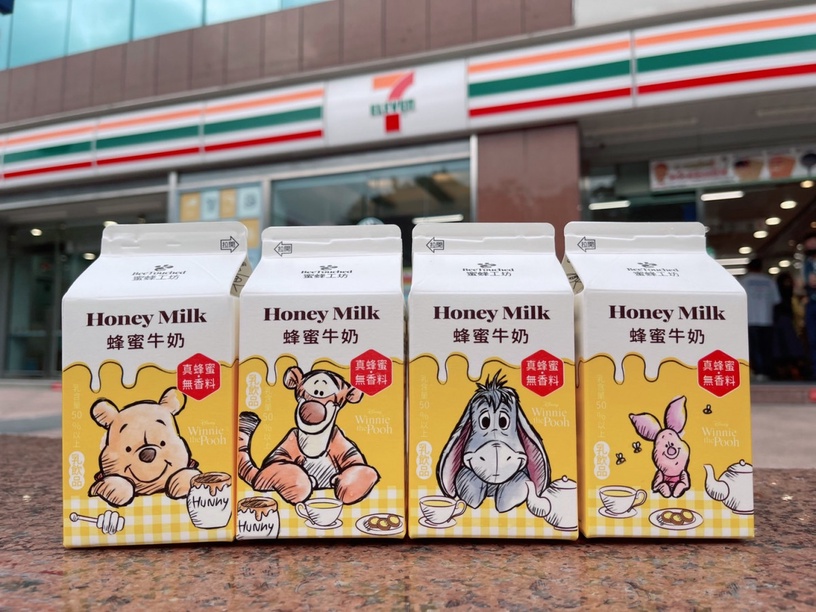 7-11「純在果汁」新口味!超商架上就能買,加碼「蜂蜜牛奶」手繪小熊維尼超可愛