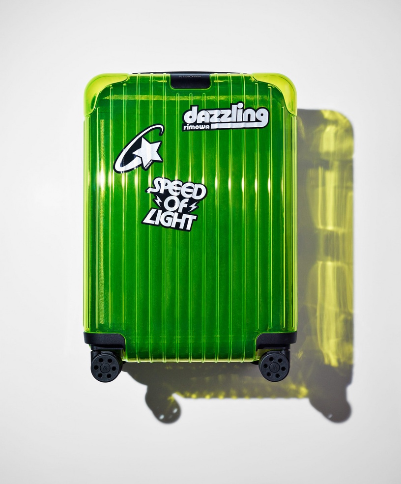 RIMOWA台北忠孝專門店盛大開幕,超吸睛 Essential Neon 螢光色行李箱限量發售!