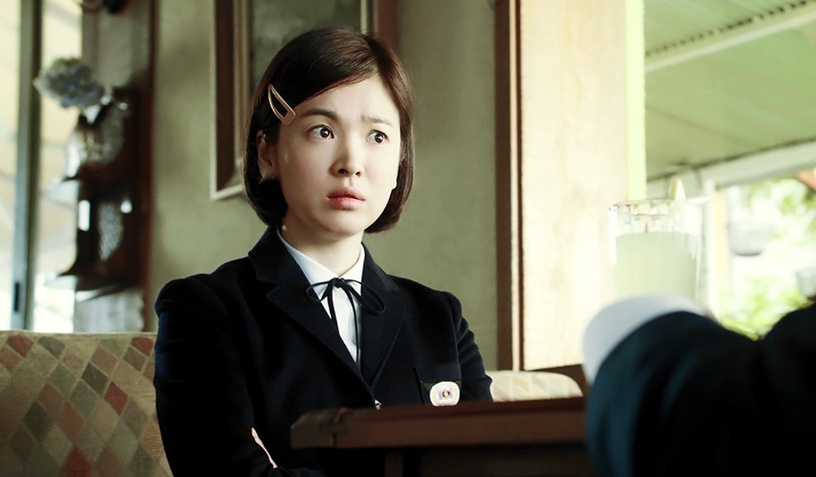 韓劇女星30歲穿校服!《Happiness》韓孝周&《海岸村恰恰恰》申敏兒美到無違和,宋慧喬有點怪,她最出戲