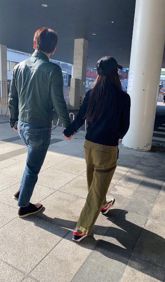 雙11虐死單身狗的情侶!李政宰罕見放閃女友,Rain金泰希牽手,玄彬打入孫藝珍閨蜜團?
