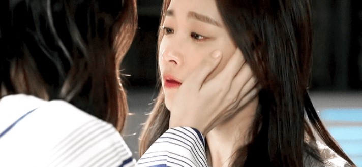 超意外的韓星吻戲!《One the woman》李荷妮吻過吳漣序?全智賢吻過休傑克曼、李冰冰?成東鎰這吻戲亮了