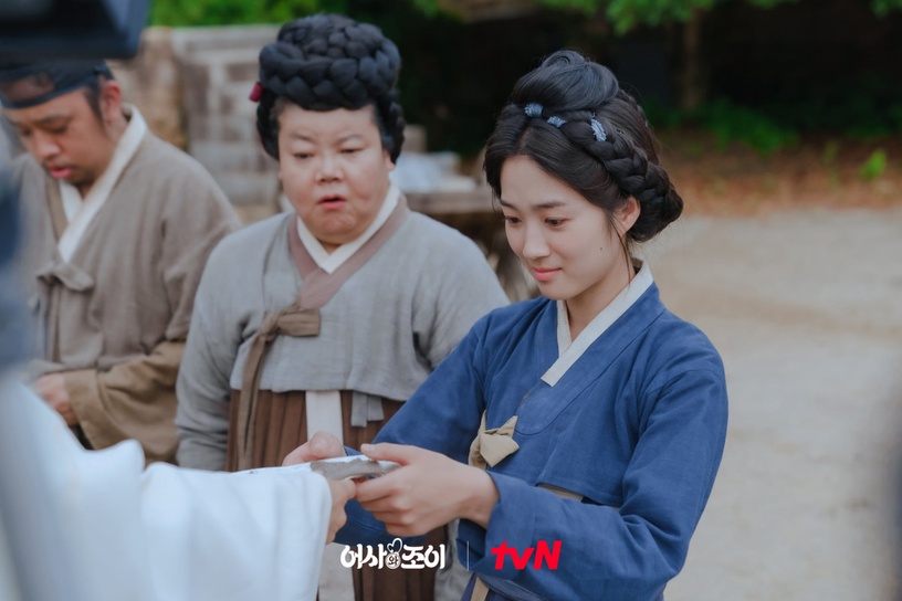 熱播韓劇評價!《衣袖紅鑲邊》口碑贏《現正分手中》,澤演洗脫《文森佐》爛演技罵名?