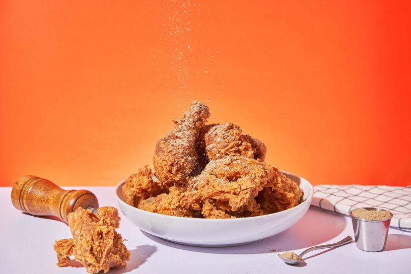 全新炸雞品牌「AK CHICKEN愛啃炸雞」 開賣!