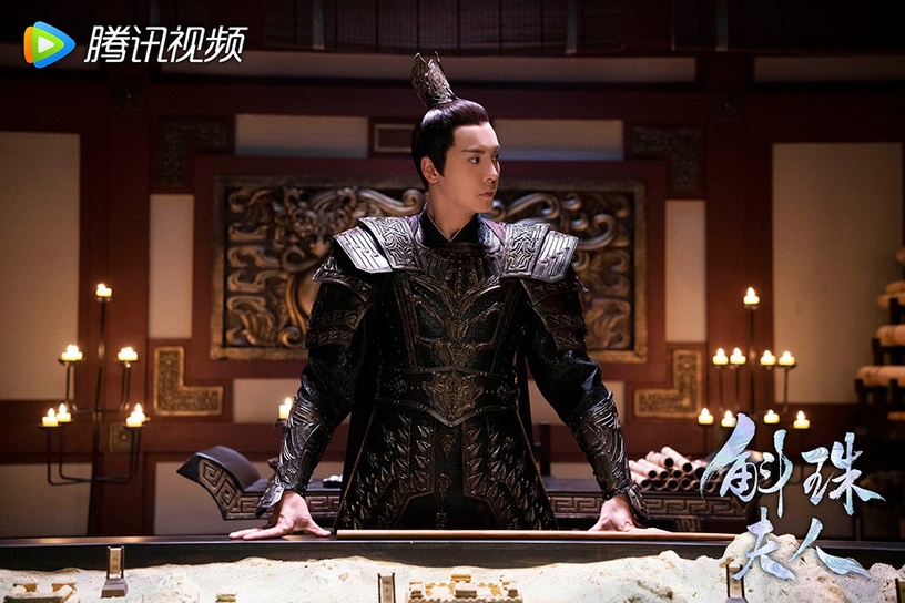 2021古裝劇「鎧甲男神」1:陳偉霆 飾演《斛珠夫人》方諸