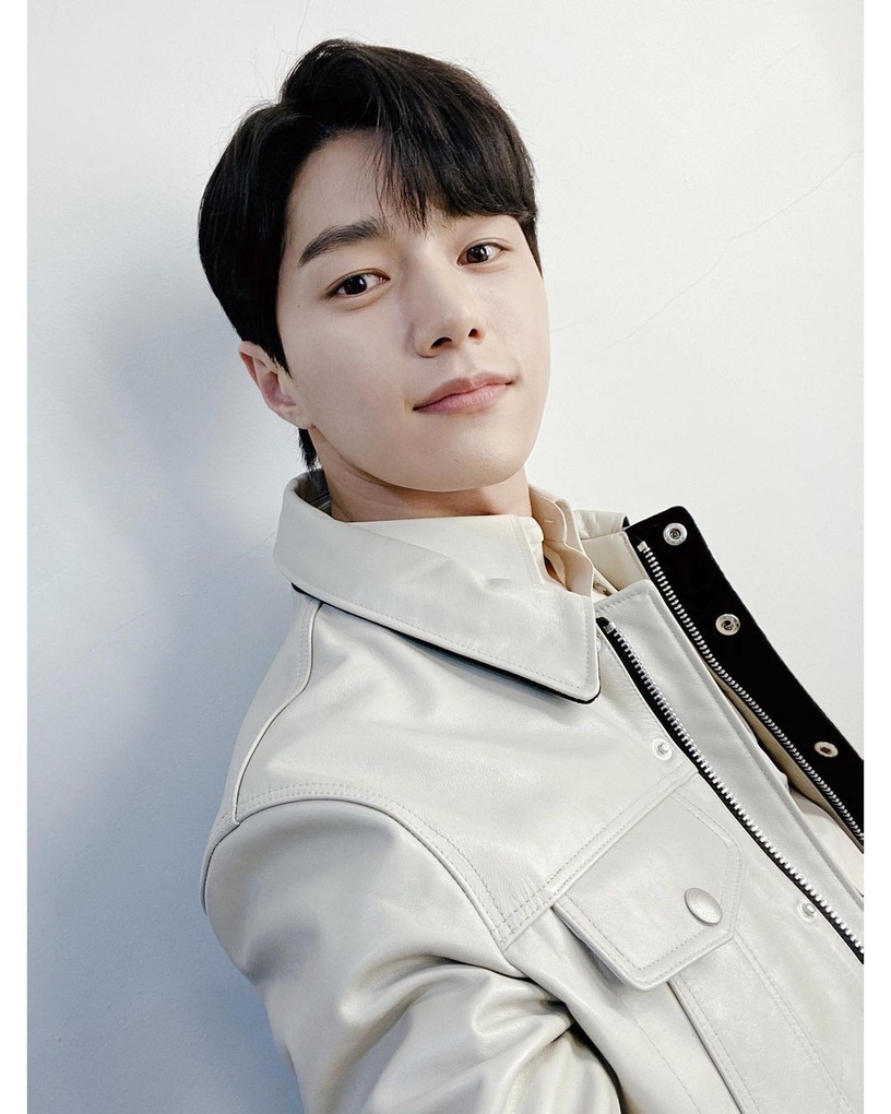 2021 Kpop百大明星票選排行TOP10!子瑜進榜、車銀優只排第二,冠軍由BTS這位奪下