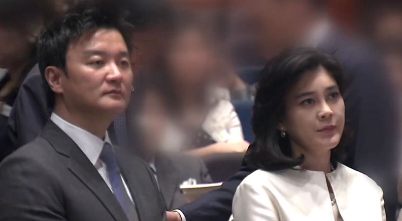 美到不輸明星的財閥!林世玲同框李政宰,逆天鉛筆腿引熱議,她出身頂級財閥卻命運悽慘