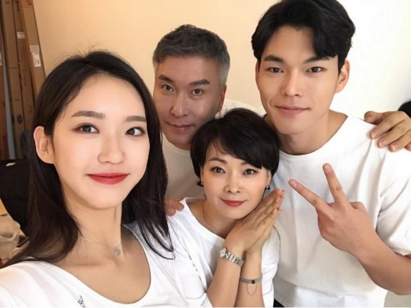 韓星兄弟姊妹!張基龍和哥哥超像,Jisoo姊姊像韓孝周,金裕貞哥哥像鹿晗?智孝弟超帥