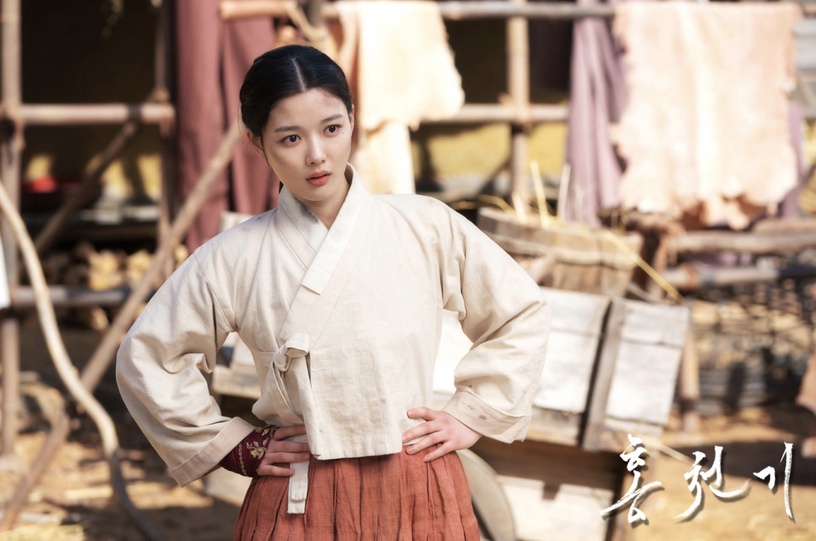 網評2021韓劇古裝女神!《打包袱》俞利古裝扮相驚豔全網,朴恩斌、李世榮古裝超清新