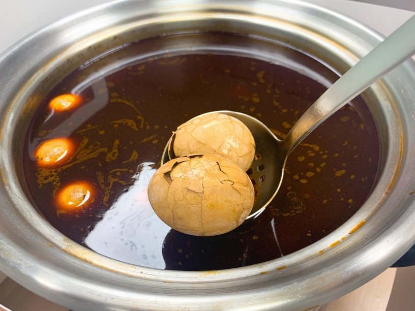 全家獨家開賣「鼎王麻辣蛋」!