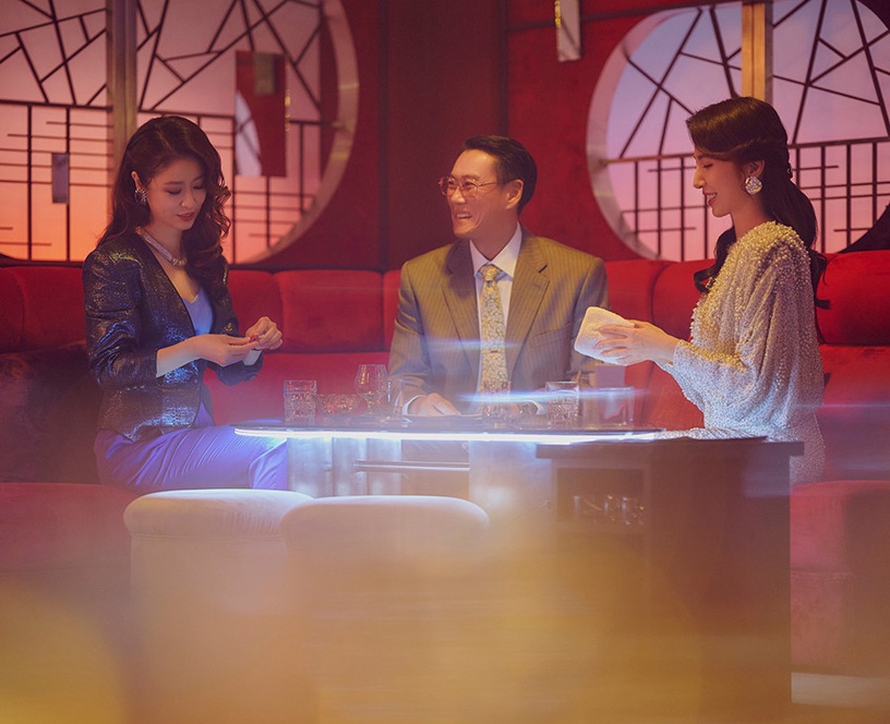 《華燈初上》結局埋伏筆!「光」和想像中的酒店差好多?網猜第二季霍建華戲分很關鍵?