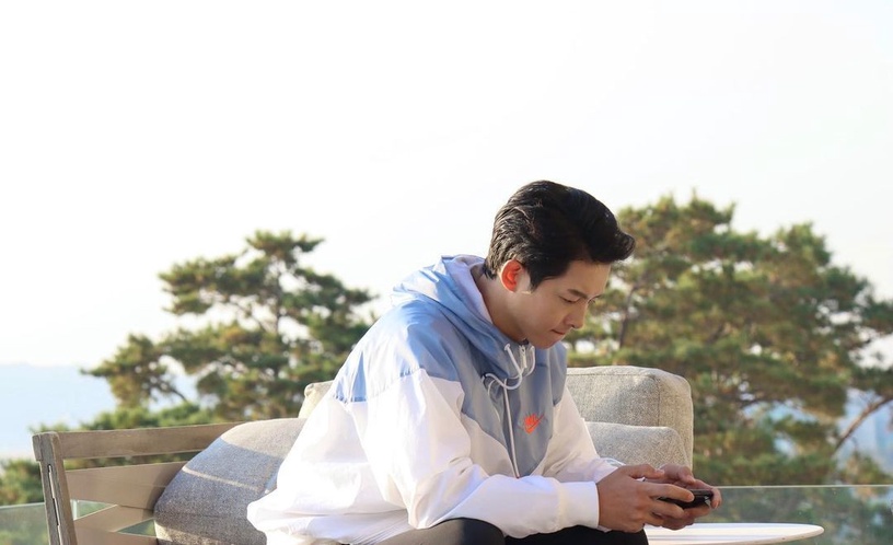 韓星「IG首篇貼文」!孔劉發魷魚、孫藝珍放美照、李政宰蠢萌自拍,金高銀婚紗破66萬讚