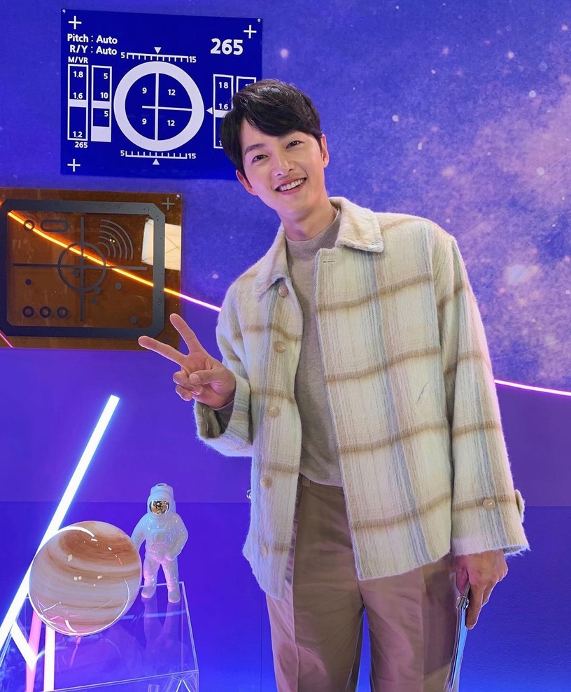 韓星「IG首篇貼文」!孔劉發魷魚、孫藝珍放美照、李政宰蠢萌自拍,金高銀婚紗破66萬讚