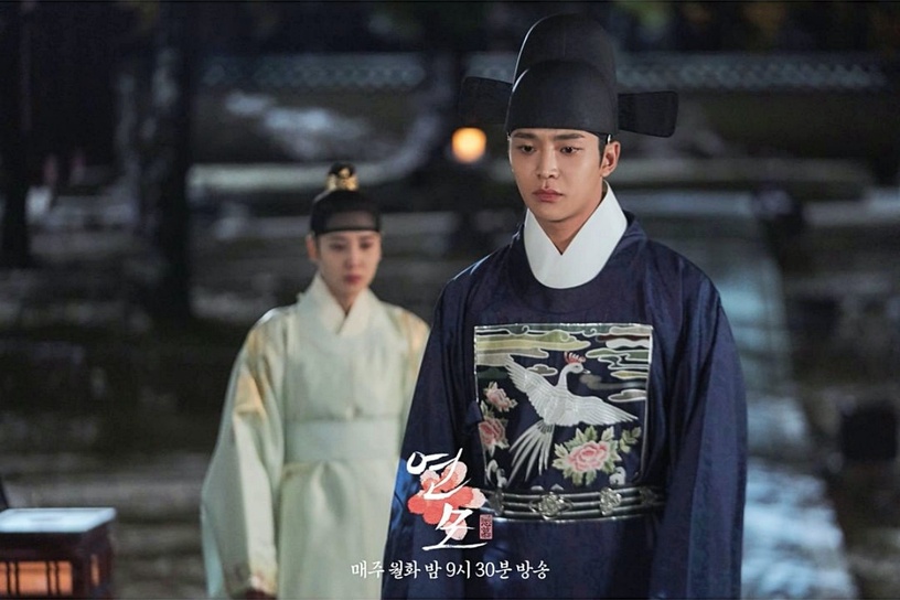 《衣袖紅鑲邊》李俊昊演技網狂讚!2021-2022受矚目演技偶像,玉澤演、朴炯植演技好評