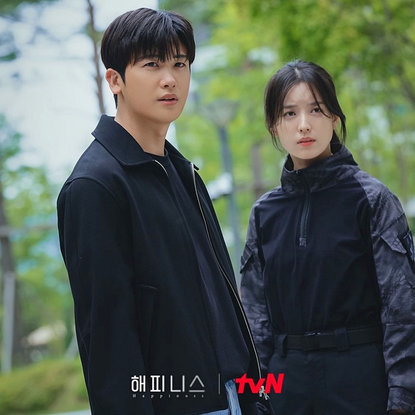《衣袖紅鑲邊》李俊昊演技網狂讚!2021-2022受矚目演技偶像,玉澤演、朴炯植演技好評