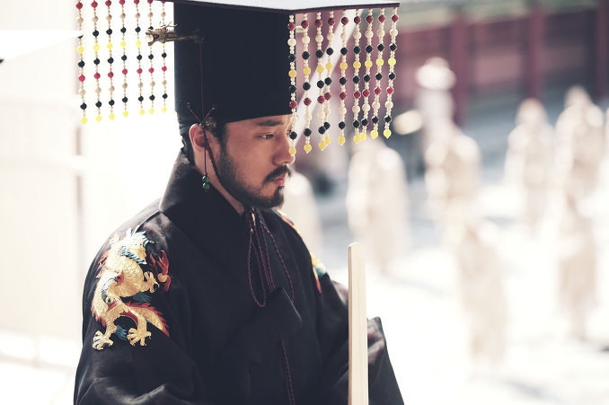 他們都演過李祘!《衣袖紅鑲邊》俊昊少年霸氣,李瑞鎮最經典,外國人讚:韓國最帥的王