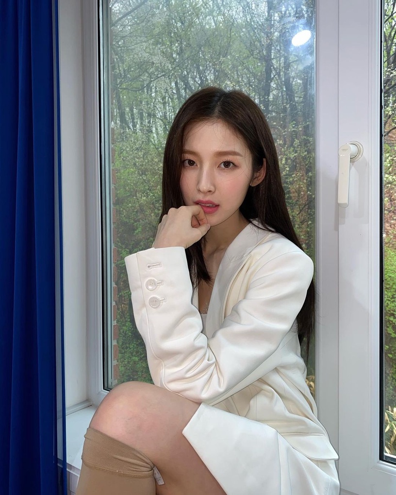 韓國論壇「顏值高到上熱搜」女偶像TOP7!Jisoo逆天顏值引熱議,aespa就有兩位上榜!