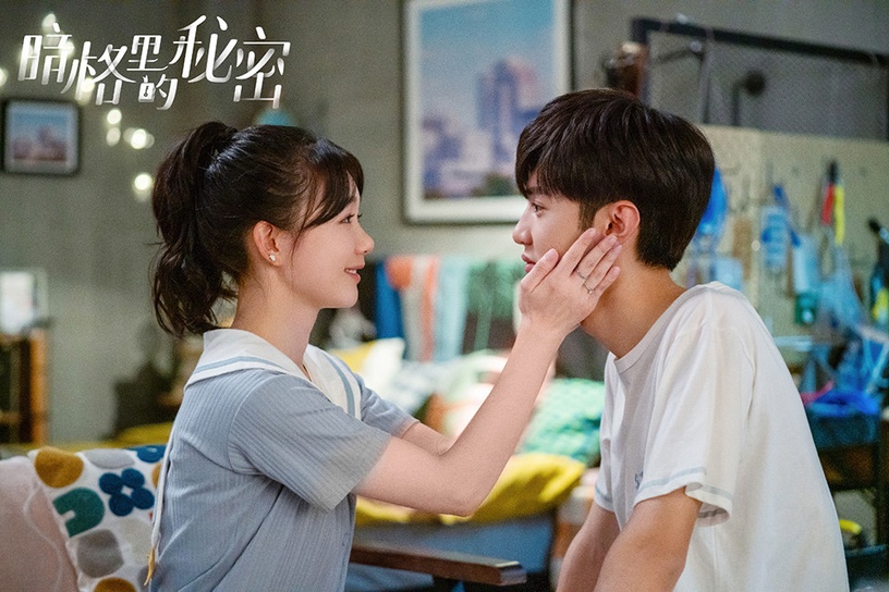 2021下半年「甜寵陸劇」網播量TOP 6:《暗格裡的秘密》7.82億