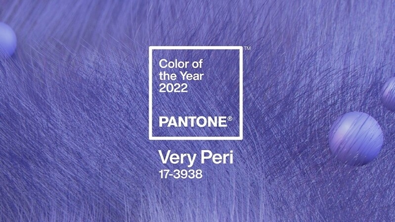 「Pantone 2022長春花藍」美甲款式推薦!棋盤格、冰晶暈染仙氣爆棚,讓指尖散發高級感