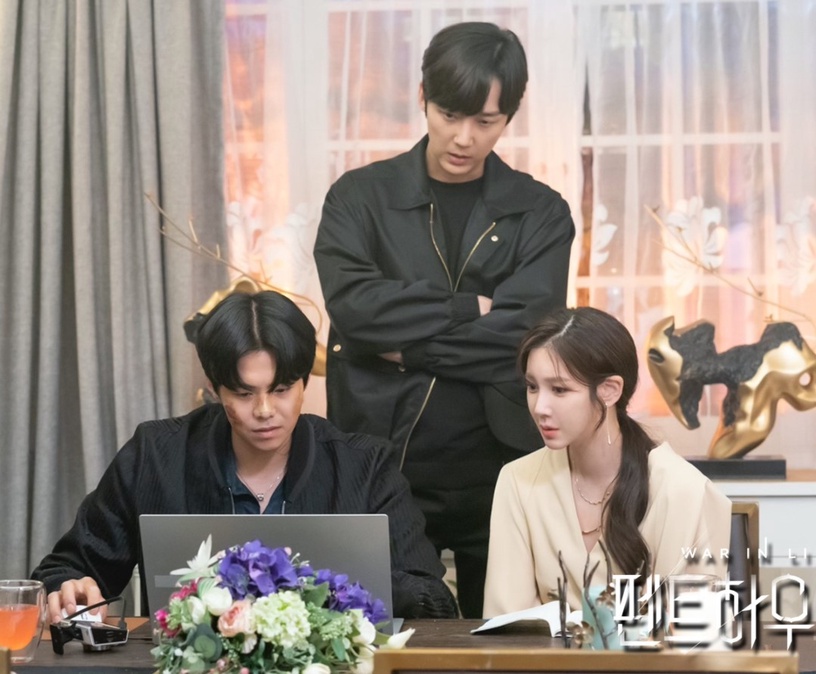2021推特熱門韓劇Top10!《海岸村恰恰恰》、《魷魚遊戲》名次意外低,《Happiness》第二,冠軍是今年話題王