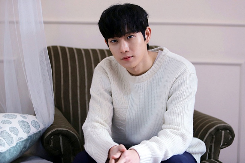 韓石圭、鄭有美新劇中斷製作?製作過程一波三折的韓劇,《複製人》拖四年才播出實慘