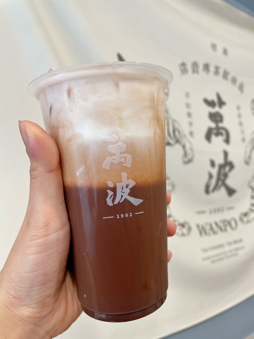 巧克力控必喝!萬波新品「生巧可可那堤」、「蘭葉可可那堤」登場,外送平台同步開賣