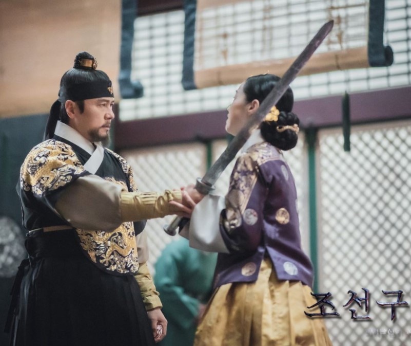 陷入「扭曲歷史爭議」的韓劇!《雪降花》20萬人請願下架,《奇皇后》收視高卻被罵超慘