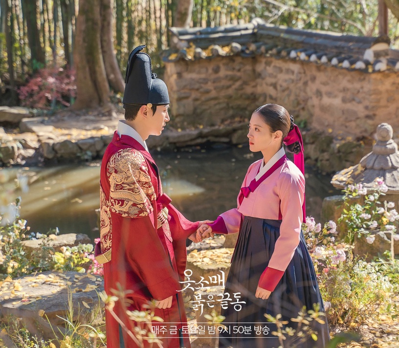 《衣袖紅鑲邊》歷史上李祘後代揭密!李祘德任兒子曝光?小說形容他「長得像媽,笑起來像爸」