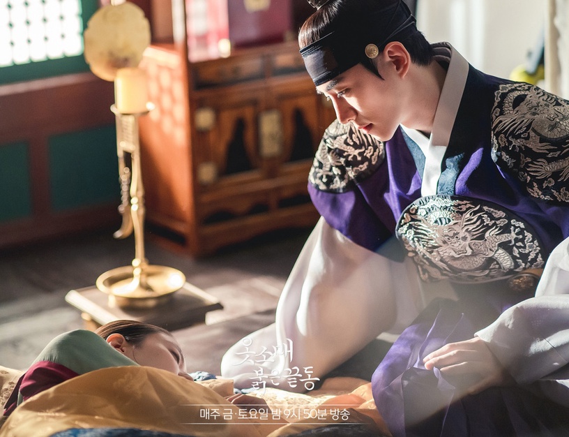 《衣袖紅鑲邊》歷史上李祘後代揭密!李祘德任兒子曝光?小說形容他「長得像媽,笑起來像爸」