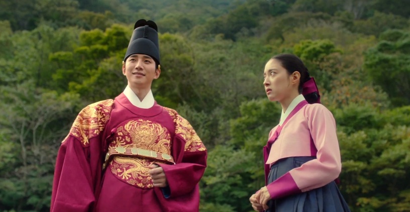 《衣袖》7個劇情隱喻!「紅衣袖」指德任的心,袖子沾濕&遮住有玄機,「梅花」隱喻最絕