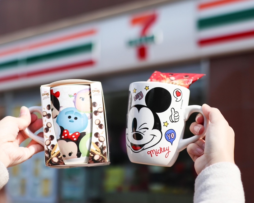 Kitty野餐籃必收!7-11「過年禮盒」推薦:胖虎爆米花桶、樂事肩背包,鎮瀾宮錢母也有