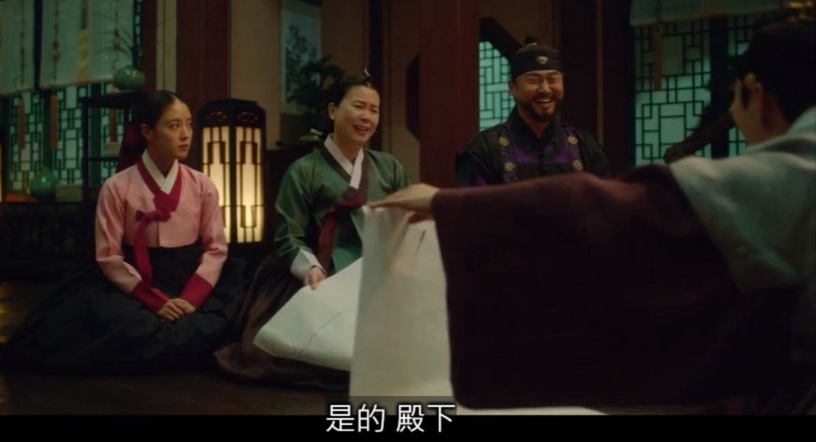 《衣袖紅鑲邊》劇本沒有的橋段!德任「告別自己」是導演加的,俊昊連「聲音」都有戲!