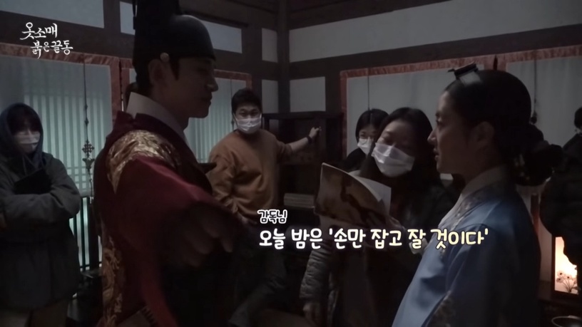 《衣袖紅鑲邊》劇本沒有的橋段!德任「告別自己」是導演加的,俊昊連「聲音」都有戲!