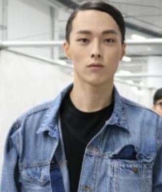 韓劇男星舊照對比!《衣袖紅鑲邊》李俊昊現在帥好多,《那年我們》崔宇植都沒變!