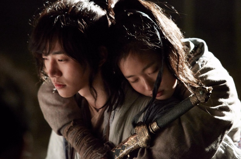 《衣袖紅鑲邊》俊昊合作8個「頂級演員」!好友宋仲基韓孝周、李政宰狂讚他,曾對金宇彬心動?