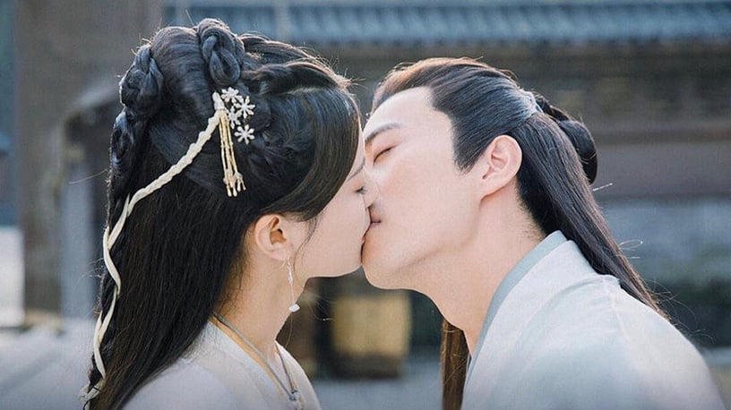 陸劇女星「螢幕初吻」8:楊超越拍《且聽鳳鳴》給了徐開騁