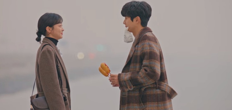 Netflix《那年,我們的夏天》崔宇植6個心動攻勢!霸氣壁咚&還約延秀回家喝紅棗茶?小雄終於「懂事」了