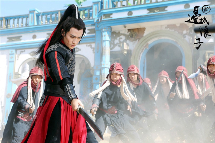 古裝武俠劇「美強慘男主」5:朱一龍 飾演《新邊城浪子》傅紅雪