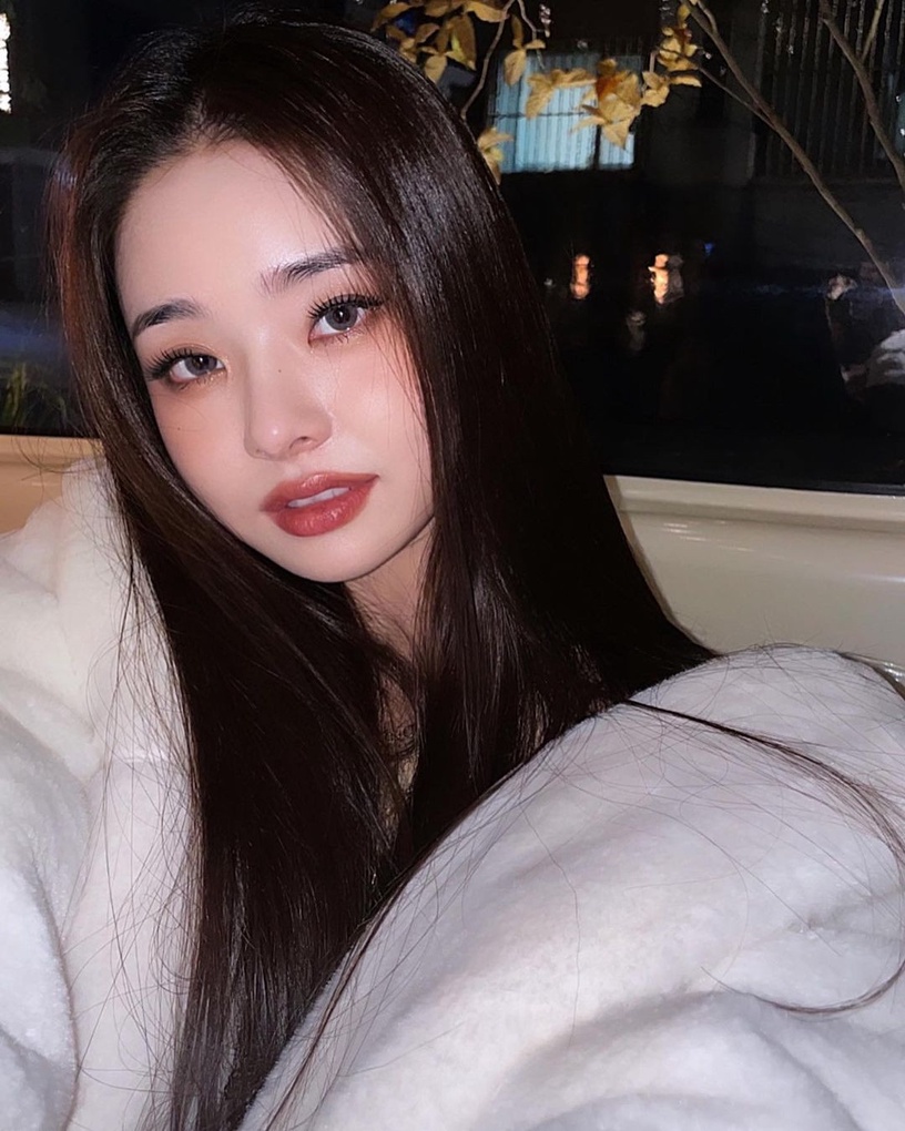 人氣不輸韓素希!《單身即地獄》宋智雅6件事,是富二代?公寓價格快1億,素顏長這樣!