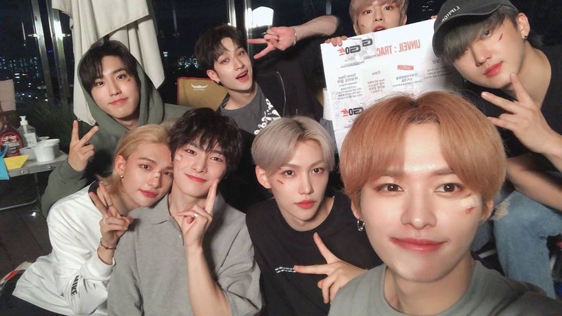 2021 Kpop「年度最暢銷男團專輯」TOP10!EXO第9、NCT小分隊進前3,BTS高達720萬銷售