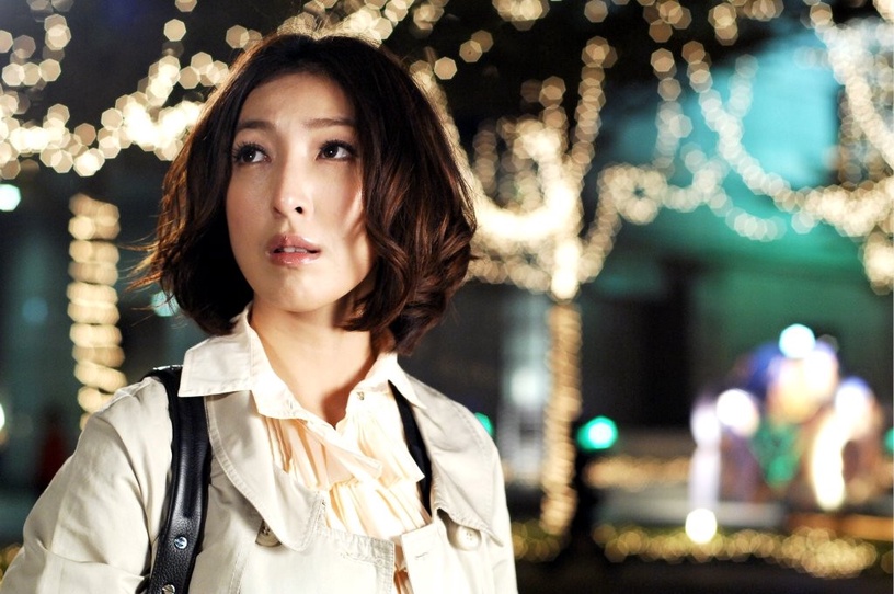 Netflix《華燈初上2》楊謹華經典角色!曾演劉德華MV,《敗犬》爆紅前被欺負?劇組竟要她「試床戲」