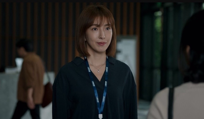 Netflix《華燈初上2》楊謹華經典角色!曾演劉德華MV,《敗犬》爆紅前被欺負?劇組竟要她「試床戲」