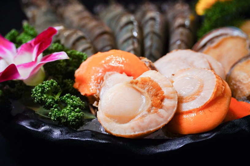 台北燒肉推薦!胡同「一牛楽」日本和牛、極厚牛舌必吃,馬辣推吃到飽「夯下去燒肉」