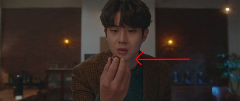 Netflix《那年,我們的夏天》前後呼應!狗狗這幕暗示小雄會離開?2次雨中吻,小雄都「走進延秀的心」