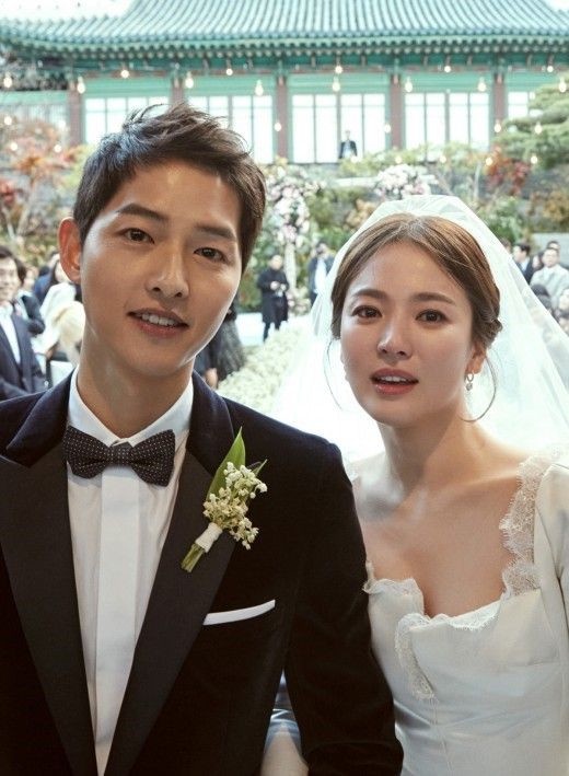 韓星「世紀婚禮」!朴信惠結婚穿百萬婚紗&宋仲基宋慧喬婚禮花1億,全智賢花20億最貴!
