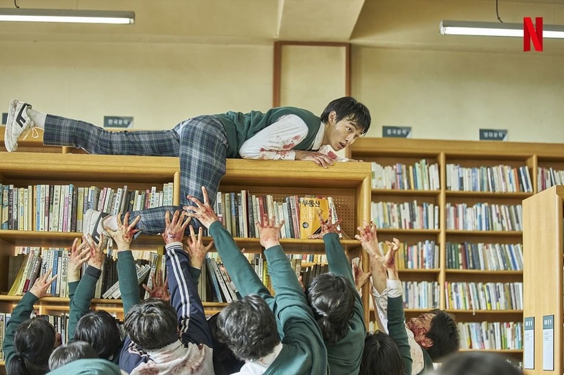 Netflix《殭屍校園》5大看點!19禁喪屍場面、集結新生代主演群,血腥驚悚程度超到位!