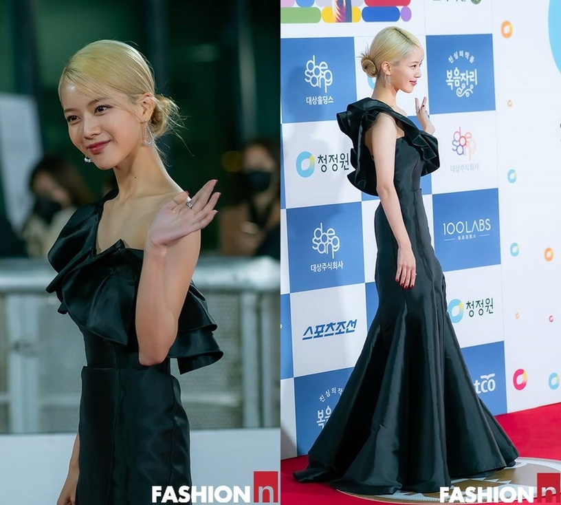 「腰細到驚人」女星!《那年我們》金多美「螞蟻腰」不輸徐睿知,盧正義瘦到快被風吹走